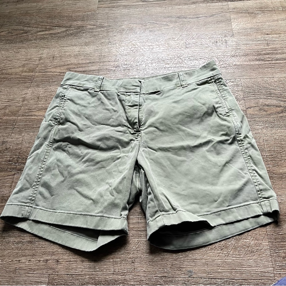 J. Crew women’s khaki shorts 10